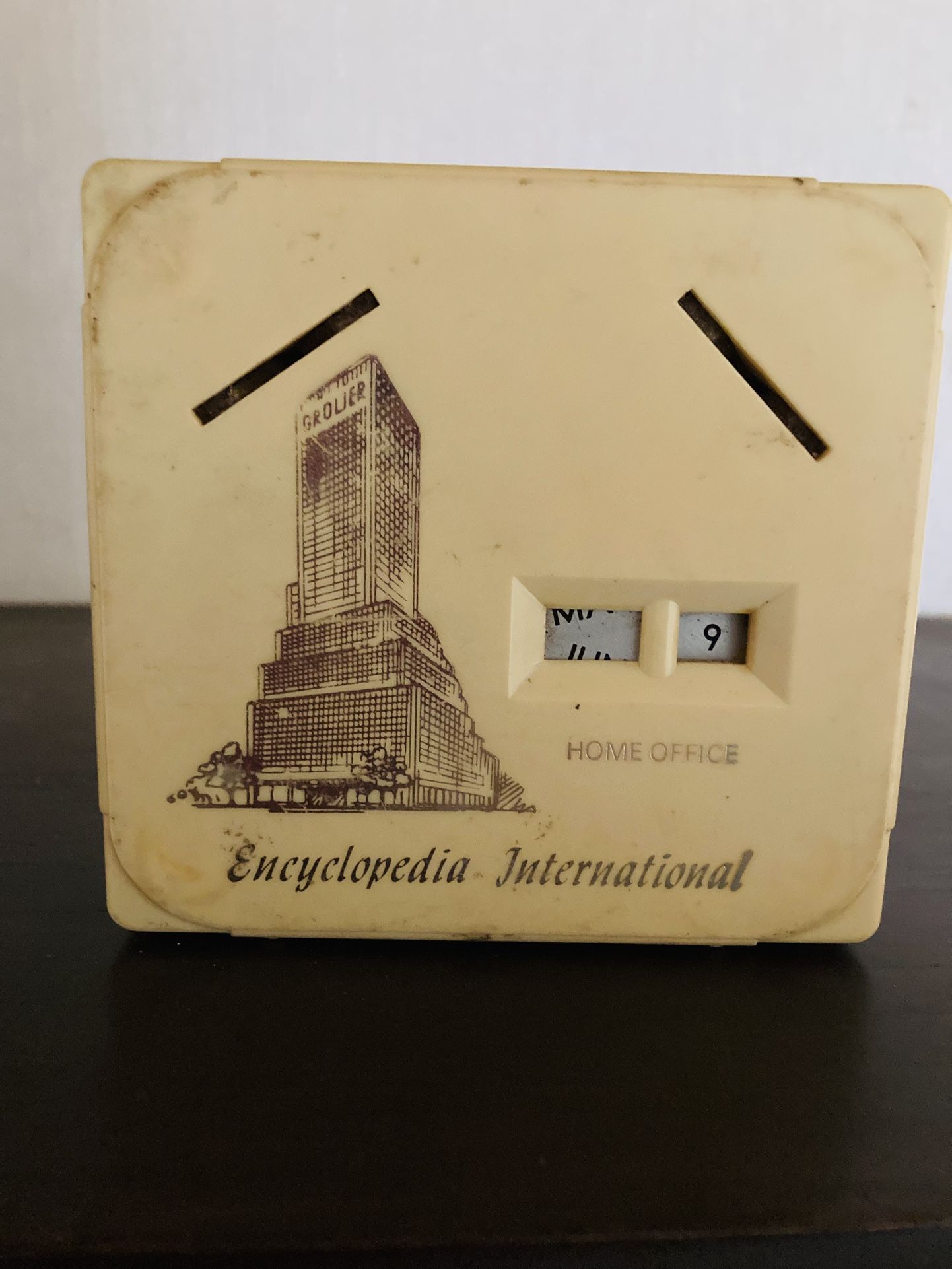 Vintage Adv. Promo Coin Bank, No Key