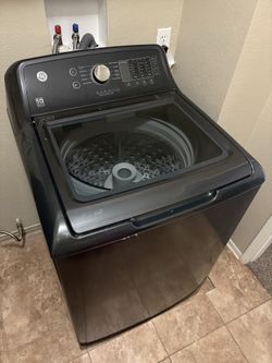 GE Washer & Dryer Set – Like New