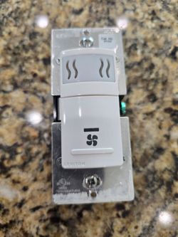 Leviton IPHS5 Humidity Triggered Smart Switch For Exhast Fan