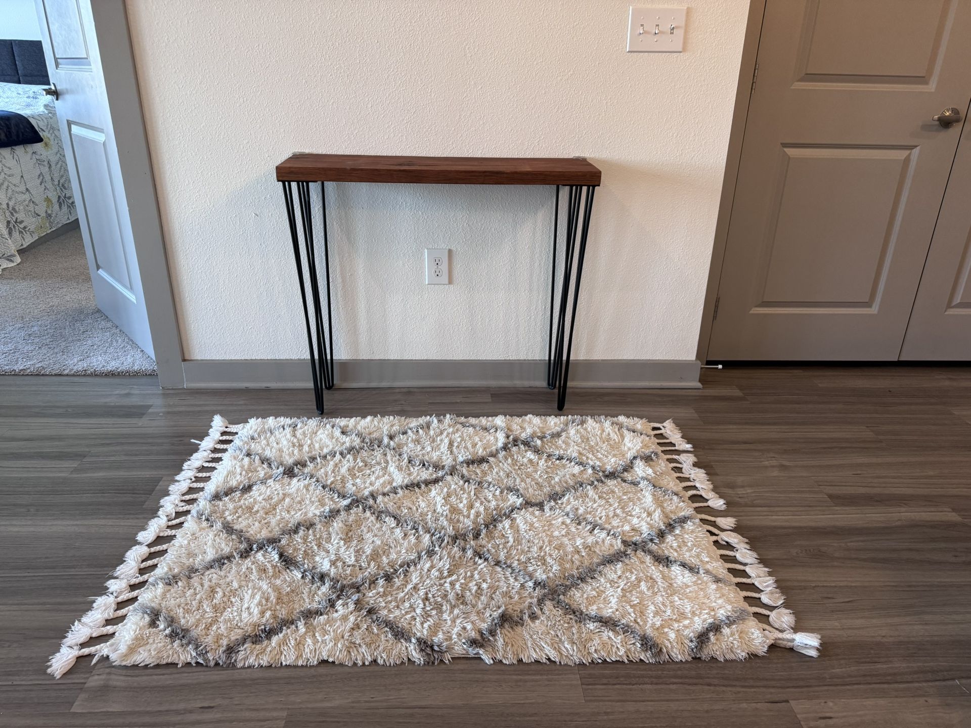Modern Console Table + Shag Rug - Like New!