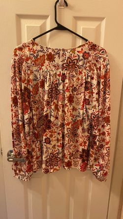 Women long sleeve blouse with floral print