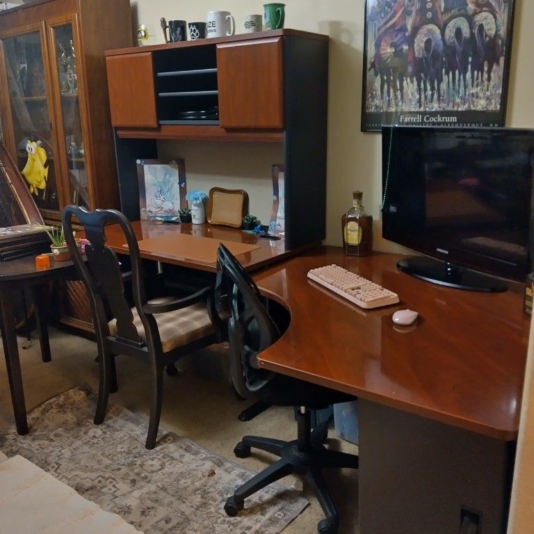 Very Large Office Desk!