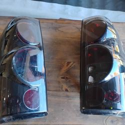 Chevy 00-06 Silverado Taillights 