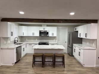 Eugene Area OR Kitchen Cabinets Delivery Available