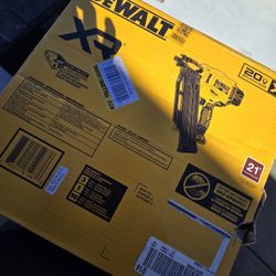Dewalt 21 Degree Nailer