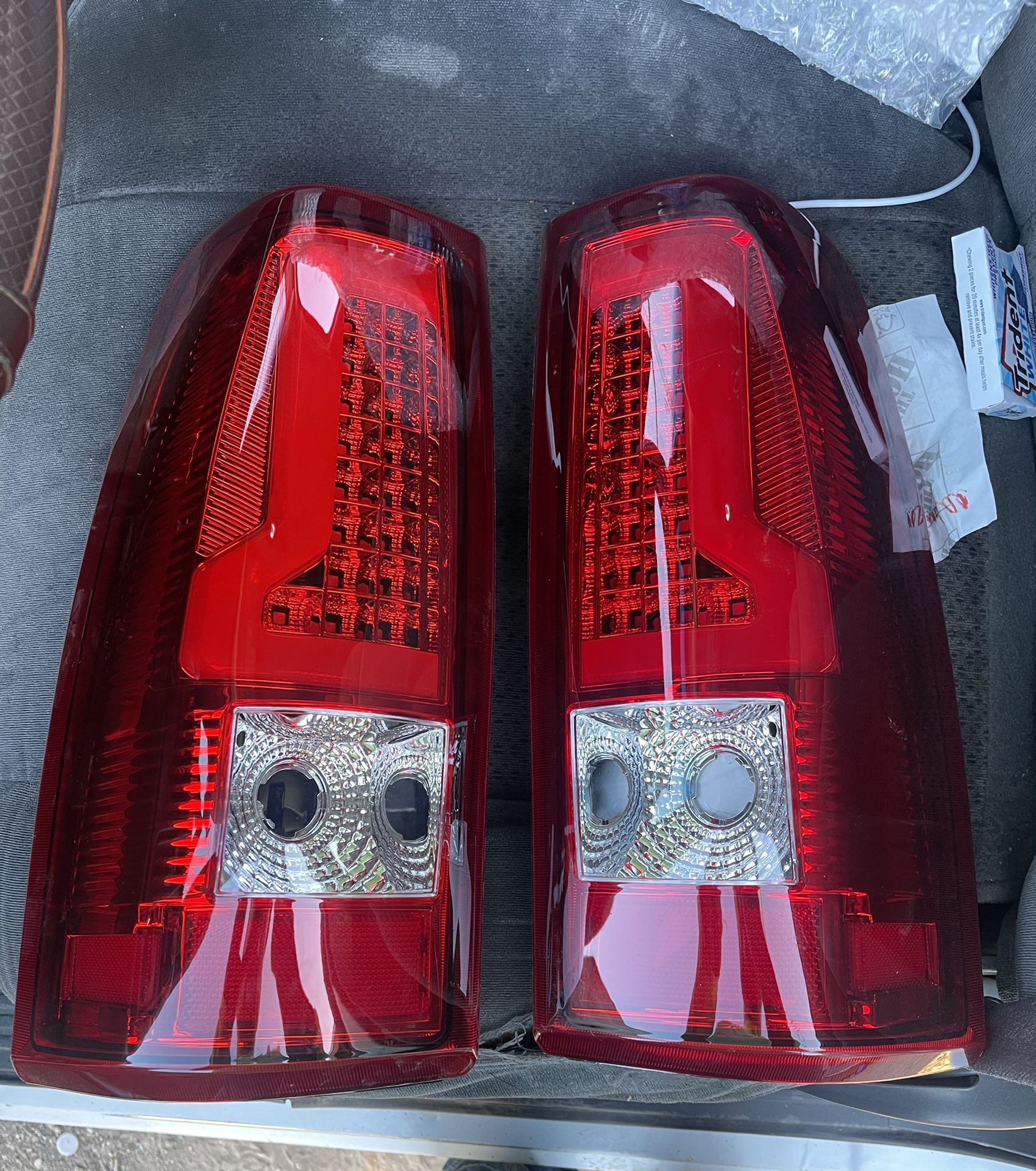 1999 To 2006 Chevy Silverado Taillights