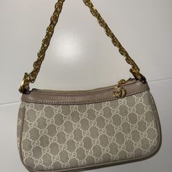 Womens handbag 