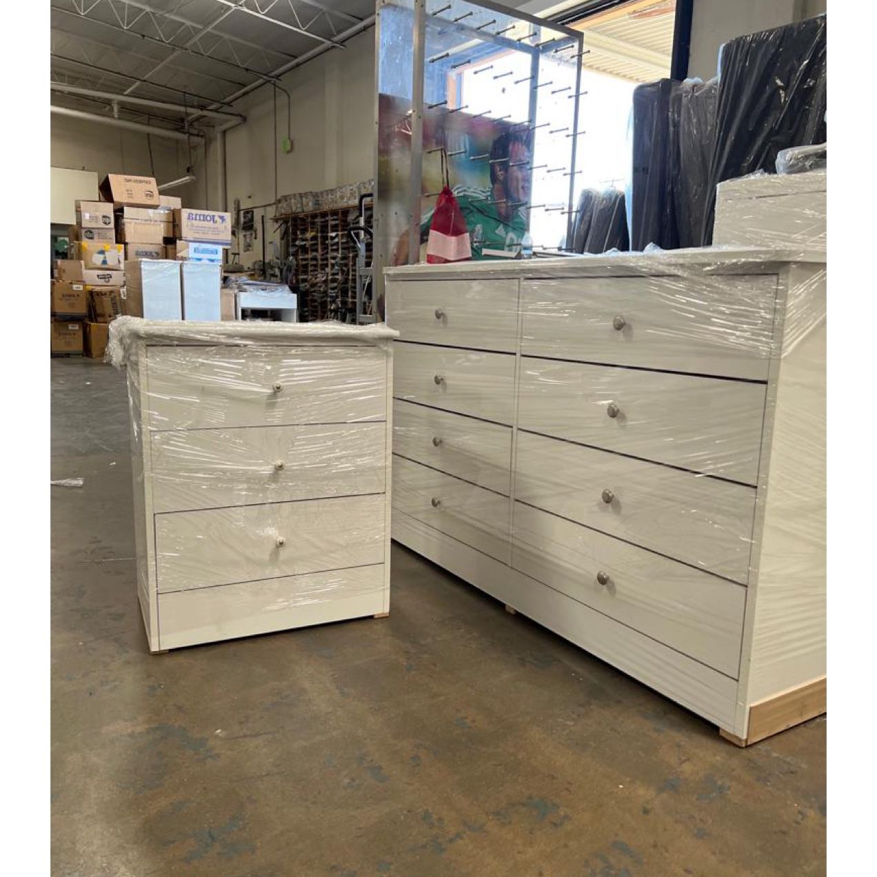 Set Dresser