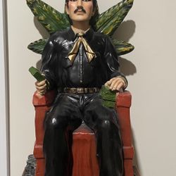 Jesús Malverde Statue 