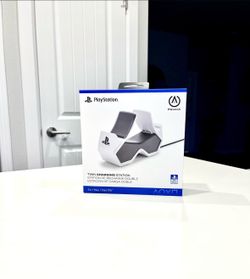 *New* Playstation 5 Controller Charging Station