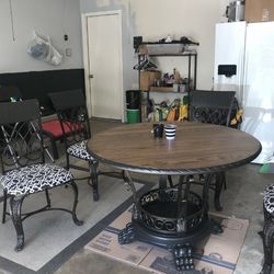 Dining Table 4 Chairs 