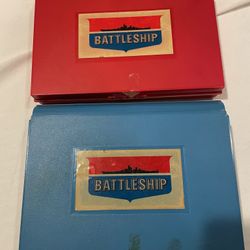 Vintage 1967 Milton Bradley Battleship game w red & blue boards 