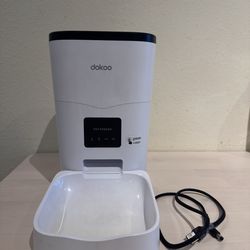 Automatic Pet Feeder