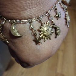 Pididdly Links, Stars, Moons And Suns Bracelet