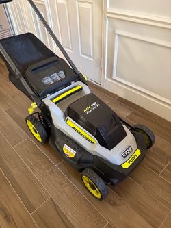 MINT CONDITION - Ryobi 40V HP Brushless 20" Cordless Mower (Used Only 10 Times!)