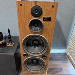 Technics 3 Way Twin Woofer SB-A52 Speakers