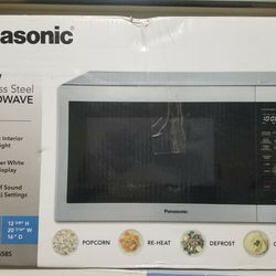 New Panasonic Microwave in opened box