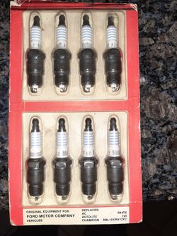 Vintage Spark plugs