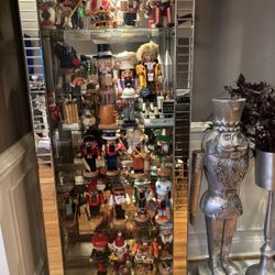 Modern Silver mirror Curio Display Cabinet With Adjustable Glass Shelves