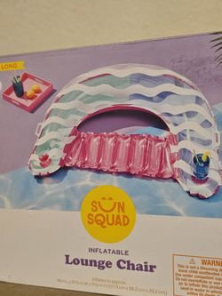 New Sun Squad Pink Inflatable Lounge Chair Built-in Cup Holder Pool Water Float