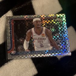 Shai Gilgeous-Alexander X-Fractor | Topps Chrome | Oklahoma City Thunder  2025-26