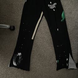 Gallery Dept Sweats