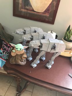 The Mandalorian and Grogu Popcorn buckets