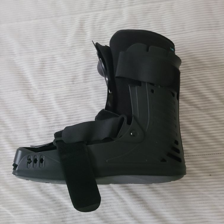 XL Medical Walking Boot