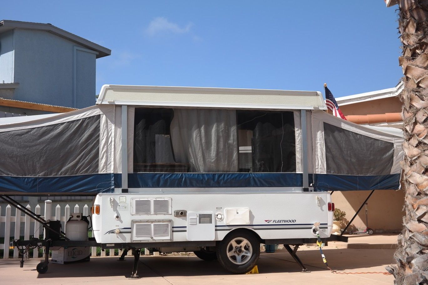 2006 Fleetwood Santa Fe Popup Camper Trailer RV