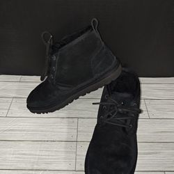 UGG Neumel Chukka Boots Women's 9 Black Suede Shearling Casual Lace Up Booties