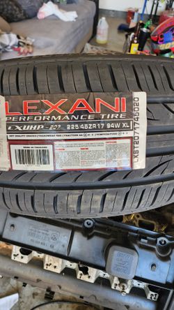 Lexani Performance Tire 225/45/17