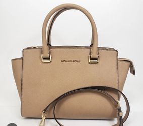 Gently Used. MK Bag