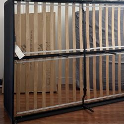 Cama Y Colchón Queen GRATIS!!! 