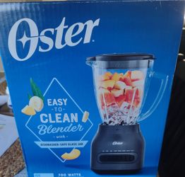 Oster Easy to Clean Blender 700 Watts