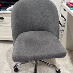 Vanity/Desk chair
