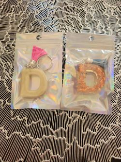 Letter D resin keychains