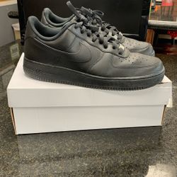 Nike Air Force 1s 65416-2