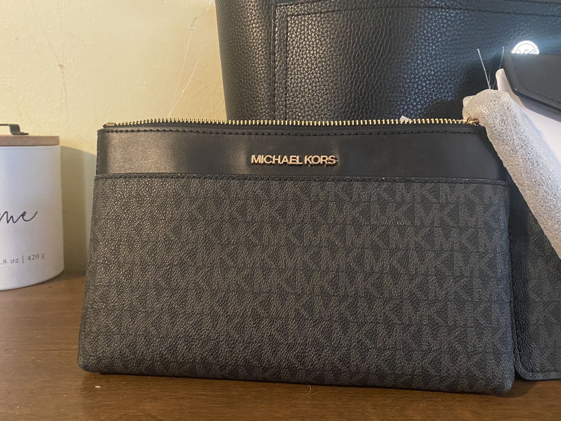 New Michael Kors store wristlet with tags