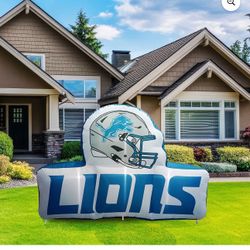 Logo Brands Detroit Lions Pre-Lit 7’x10’ Team Inflatable