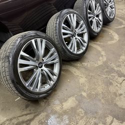 Infiniti Q50/Q60 Wheels