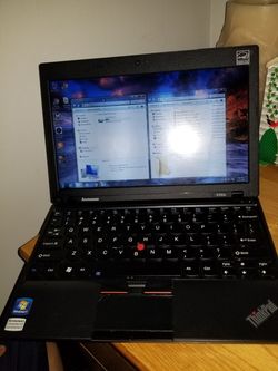 Lenovo thinkpad x100e business laptop..