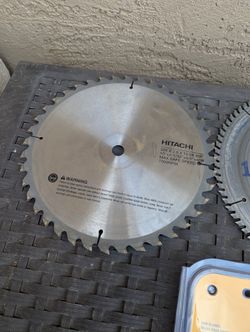 3 Blades