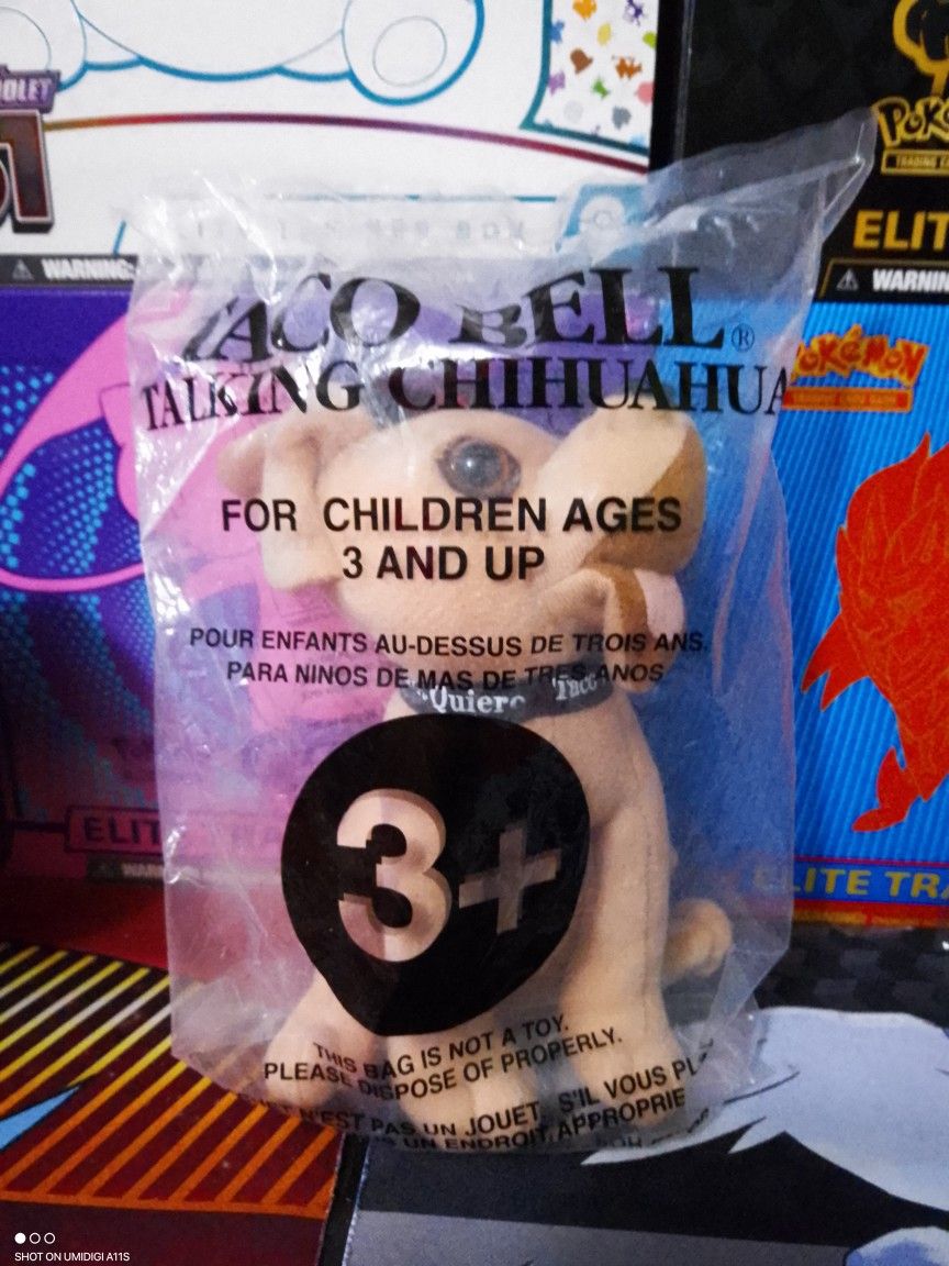 Sealed Talking Taco Bell Chihuahua
