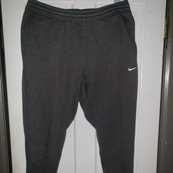 Nike Mens Club Training Joggers 