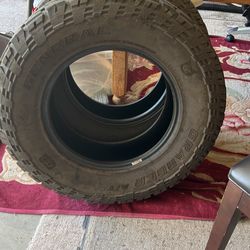 265 70 R17 General Graber 