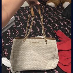 Michael Kors Purse 