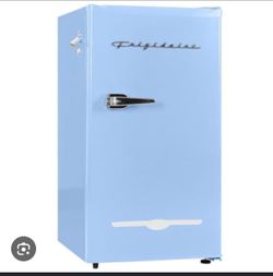 Frigidaire mini fridge new in box baby blue