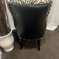 Animal Print Accent Chair 