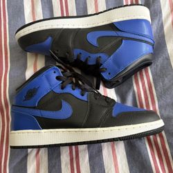 New Jordan 1 Royal Size 7youth