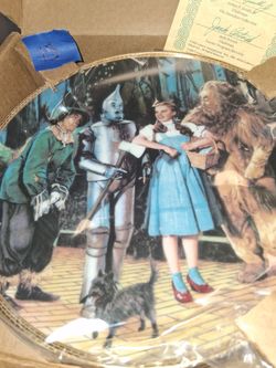 Wizard Of Oz Plate Set
